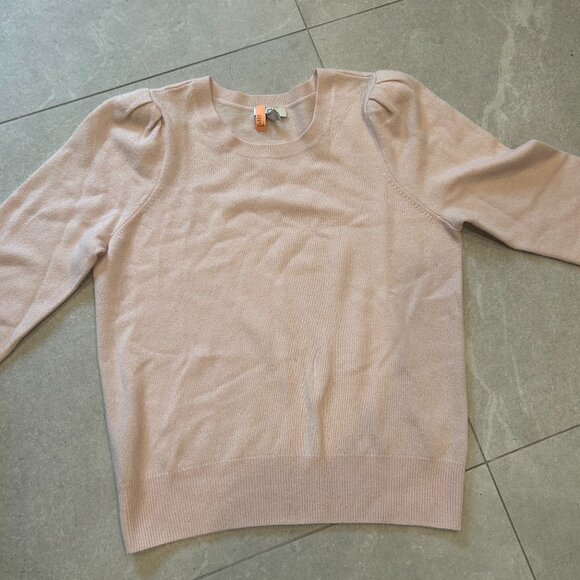 Light Pink Sweater With Puff Shoulders - size S - Picture 1 of 2